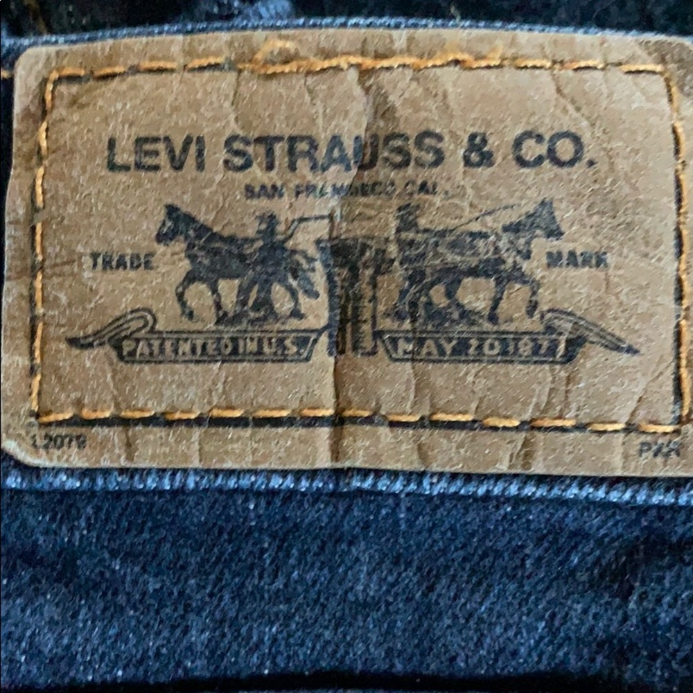 Levi’s 505 straight leg